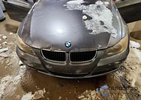 2008 BMW 328 Xi z USA, uszkodzony, nr VIN WBAVC93548K041253